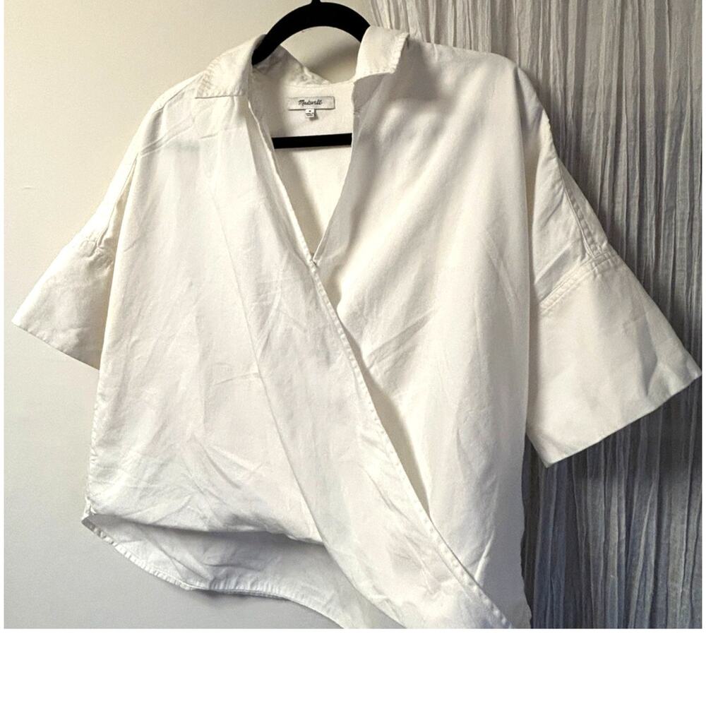 Madewell White Snap-Front Blouse - Flowy, Minimalist Chic (Size M)